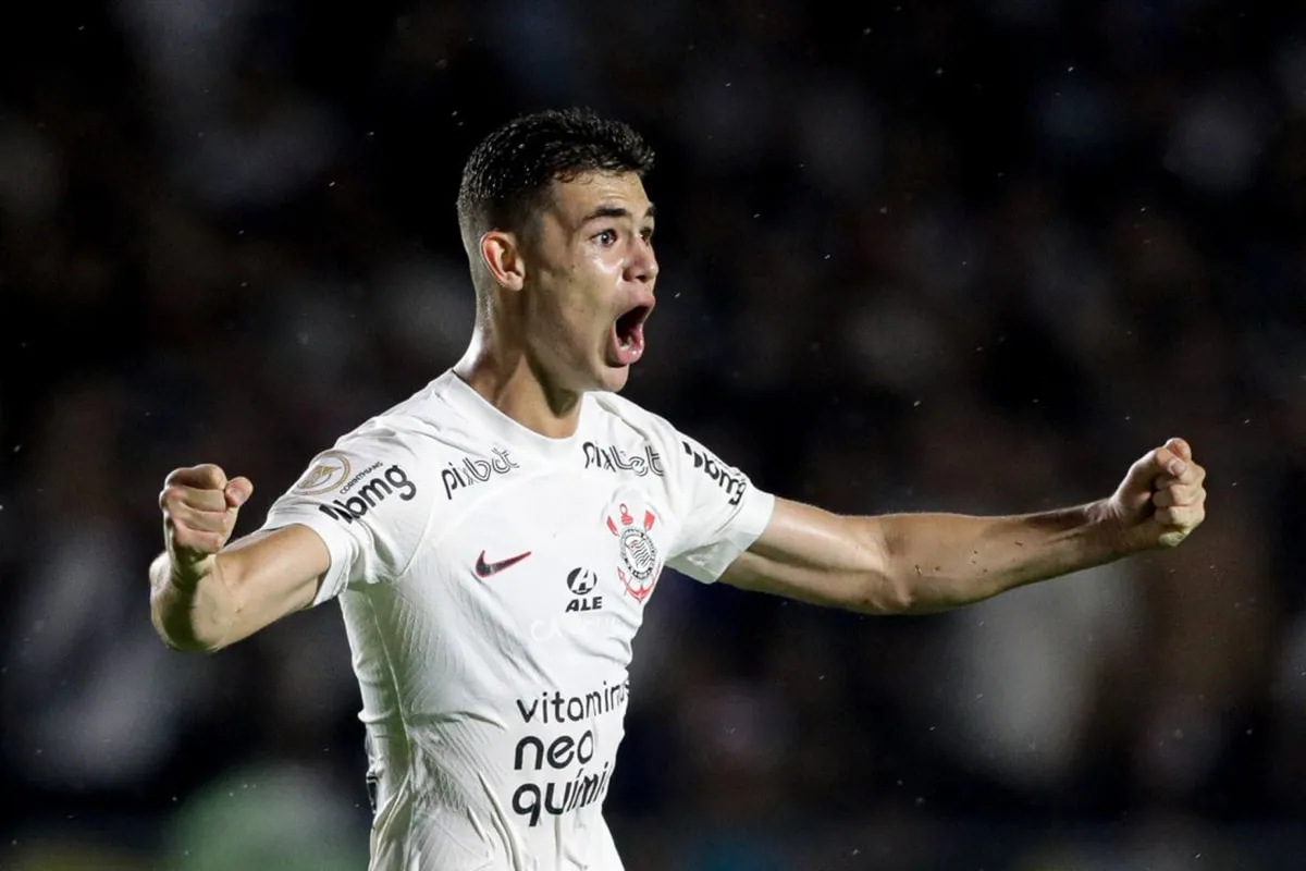 Gabriel Moscardo, joya de Corinthians y PSG