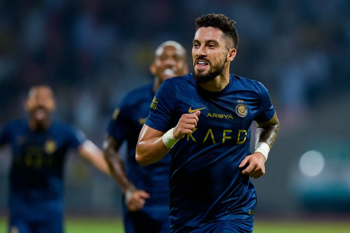 Alex Telles, de Al-Nassr a Botafogo