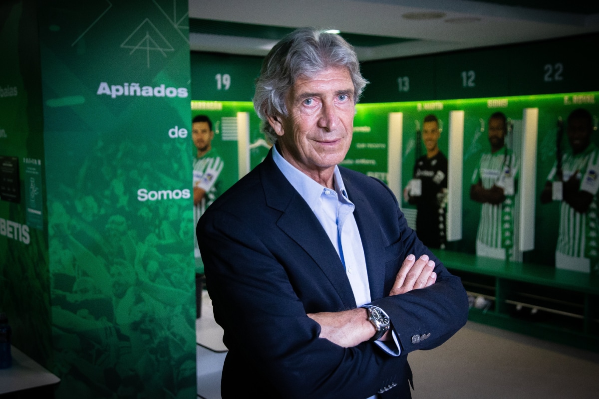 Es defensor, juega en Sparta Praga y se sumaría al Betis de Manuel Pellegrini la próxima temporada
