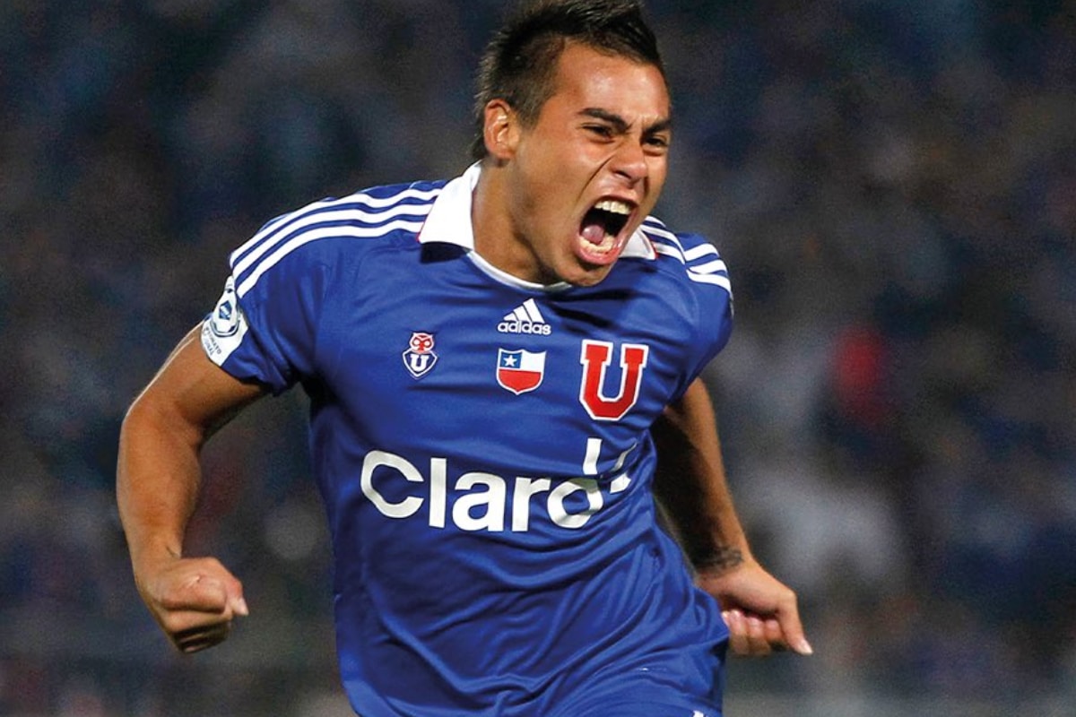 El regreso de Eduardo Vargas al fútbol chileno está más cerca que nunca