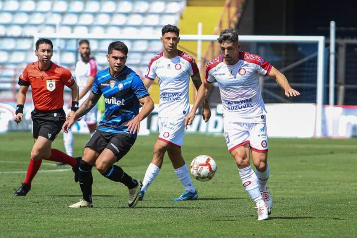 El fallido debut del refuerzo estrella de Unión La Calera