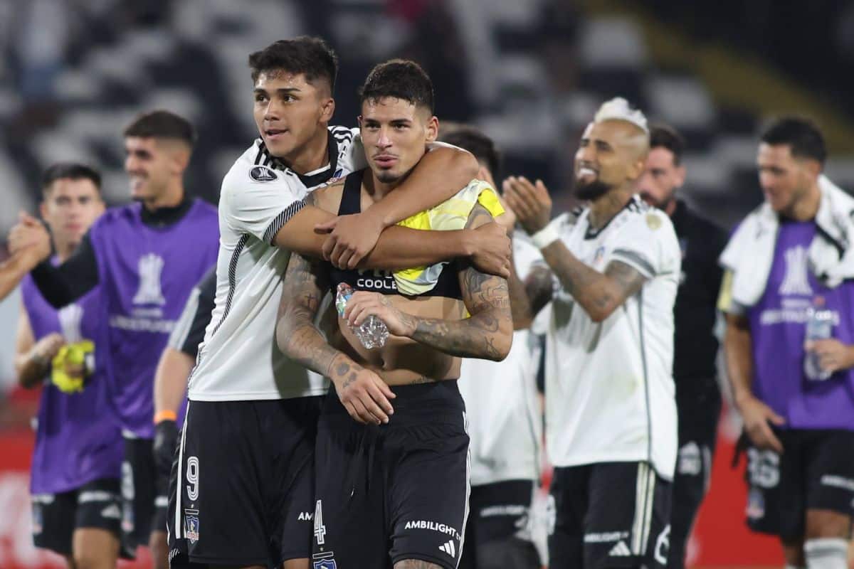 2 GIGANTES de Brasil buscan a FIGURA de COLO-COLO