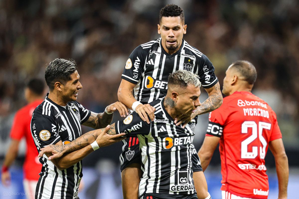 Eduardo Vargas y un futuro incierto a pesar de su remontada en Atlético Mineiro