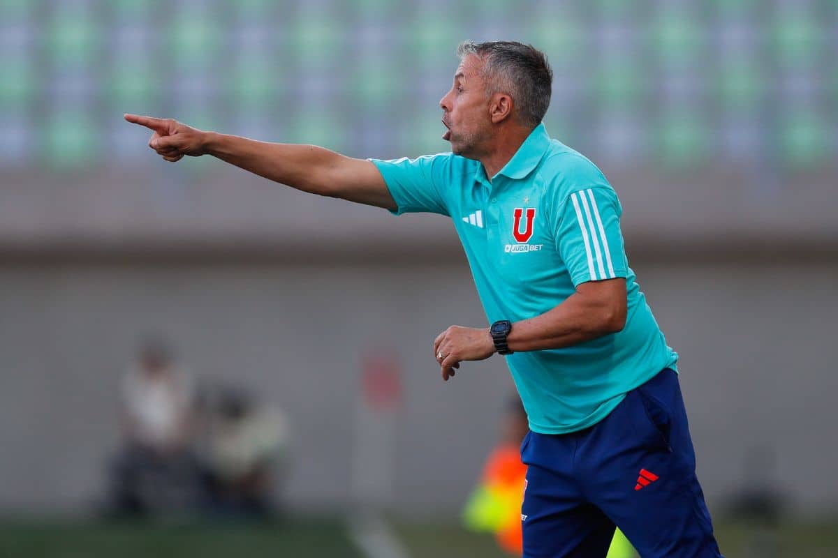 El plan de Universidad de Chile para el mercado de pases: qué le pidió Gustavo Álvarez al club