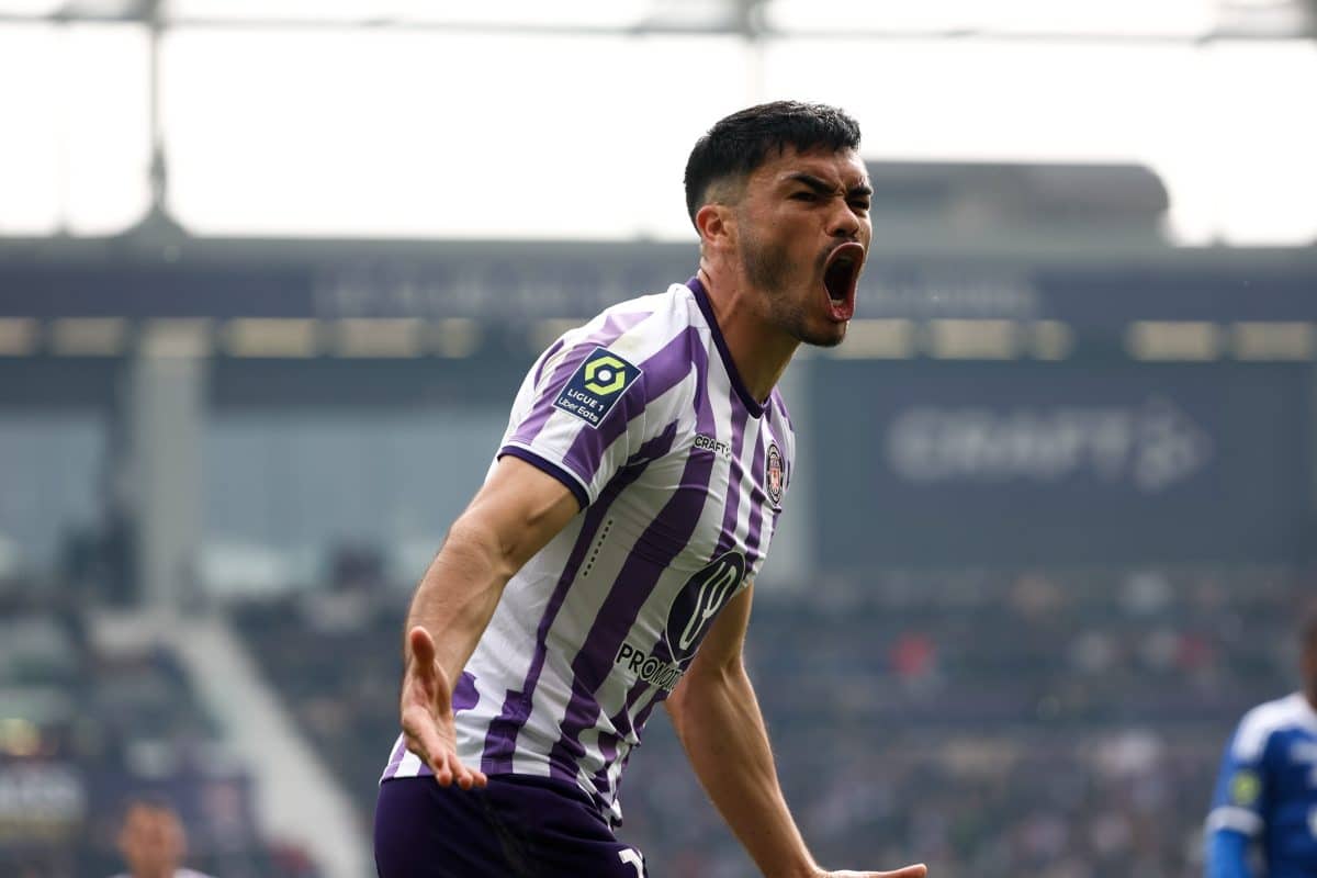 Gabriel Suazo, en la mira de dos gigantes de Francia: hasta cuándo tiene contrato con Toulouse