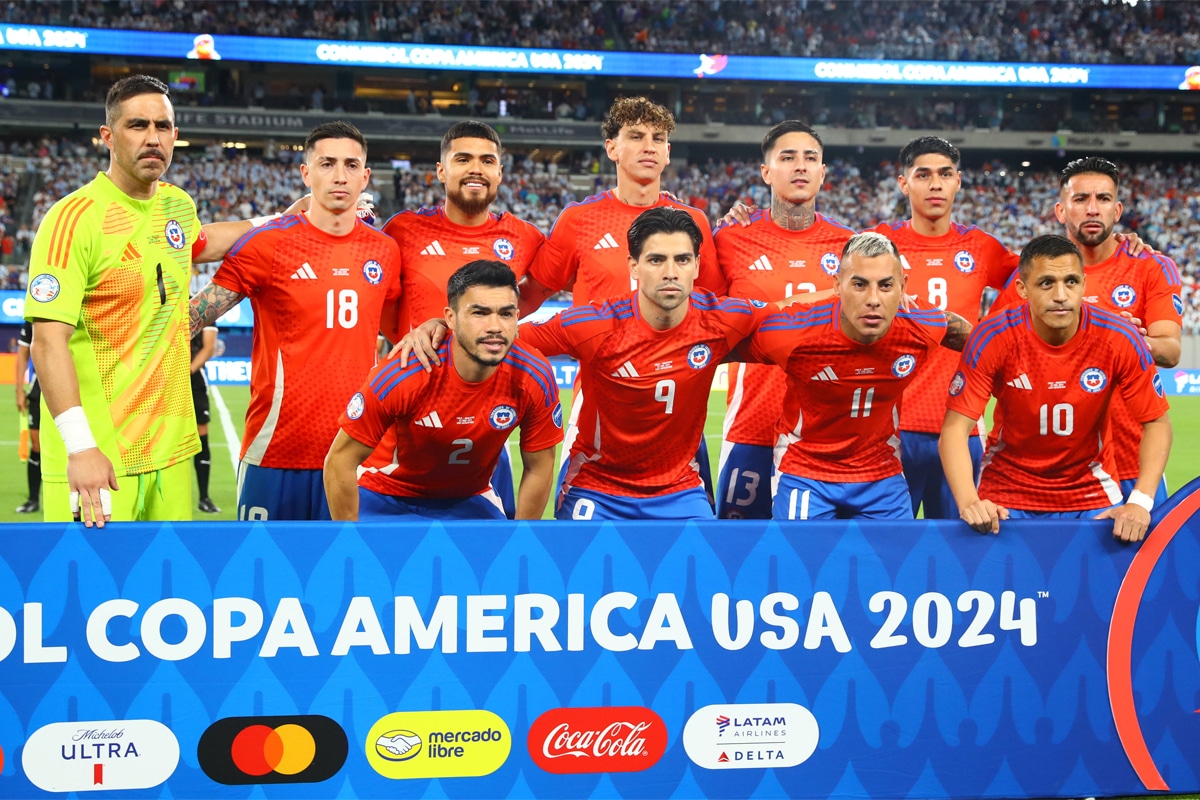 Se pelean por él: el futbolista de la Selección Chilena que está cerca de un grande de Sudamérica