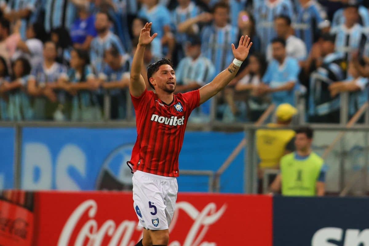 Fichajes Colo Colo: Huachipato fijó el VALOR de Felipe Loyola