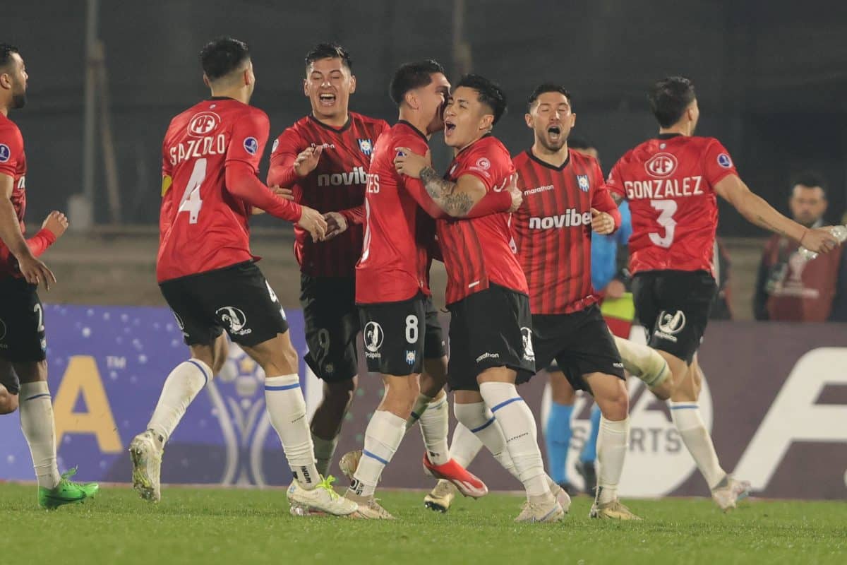La reacción en las redes por el triunfo de Huachipato ante Racing por la Copa Sudamericana