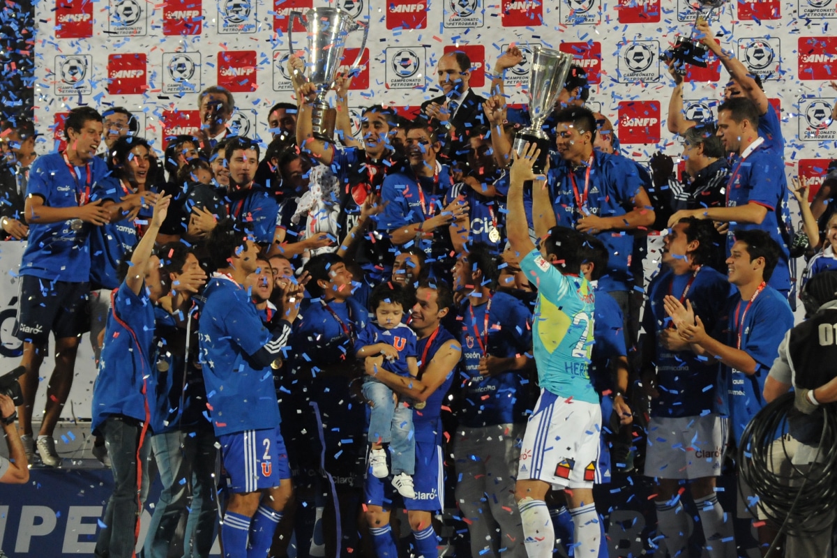 Universidad de Chile: la inolvidable temporada del tricampeonato y la Copa Sudamericana