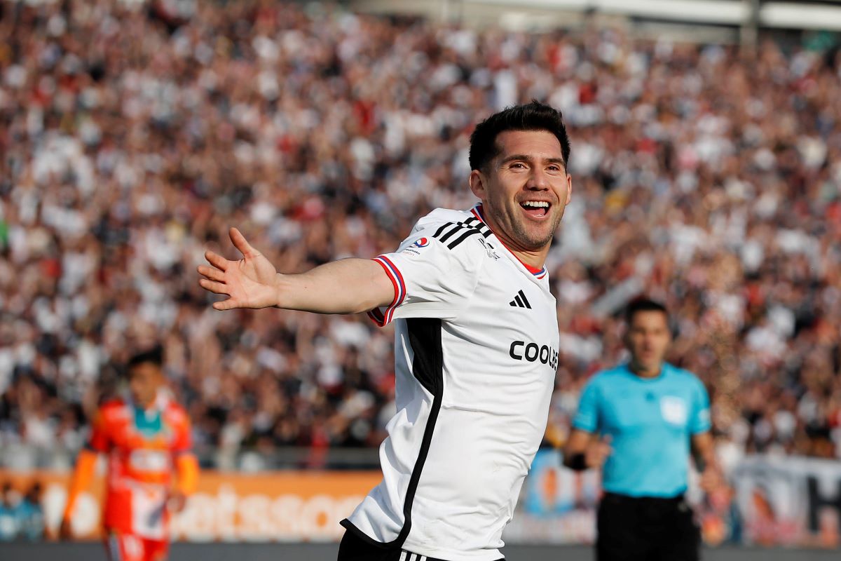 César Fuentes se quedará en Colo Colo