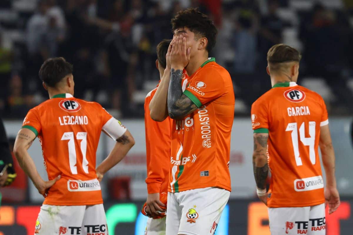 Cobresal en derrota contra Colo Colo. Foto: IMAGO