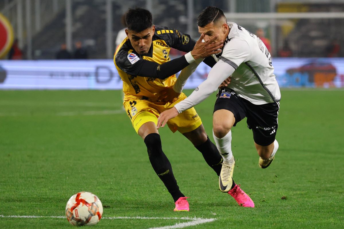 Dylan Escobar vs Colo Colo