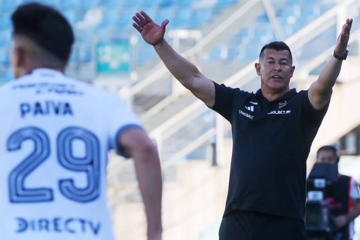 Refuerzos Colo Colo: la opción “número 1” de Jorge Almirón para reemplazar a Guillermo Paiva