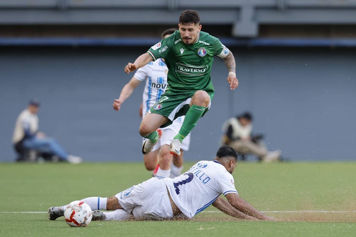 Nicolás Fernández jugando para Audax Italiano