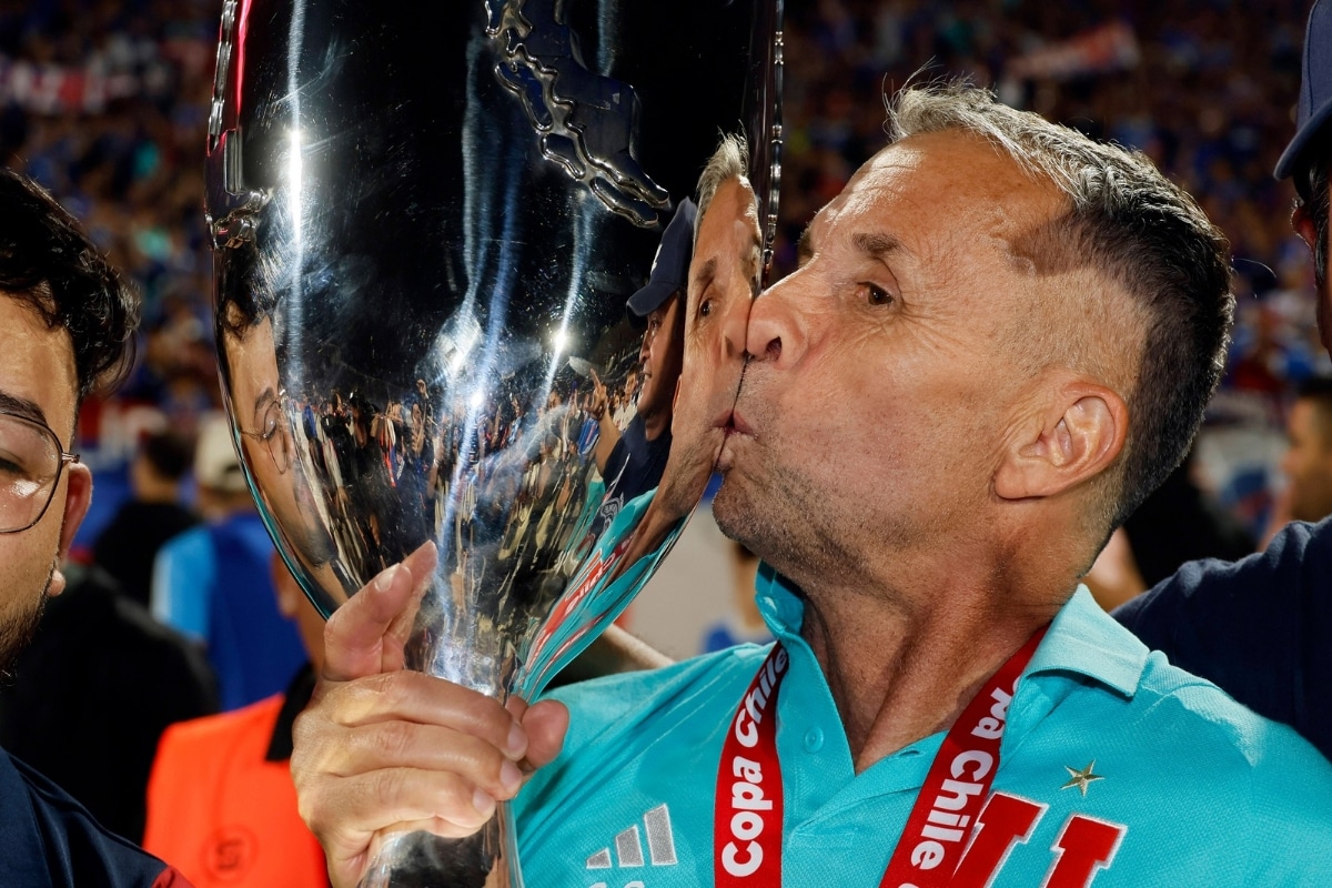 Refuerzos U de Chile: Azul Azul cerró el fichaje anhelado por Gustavo Álvarez y los hinchas dieron su veredicto