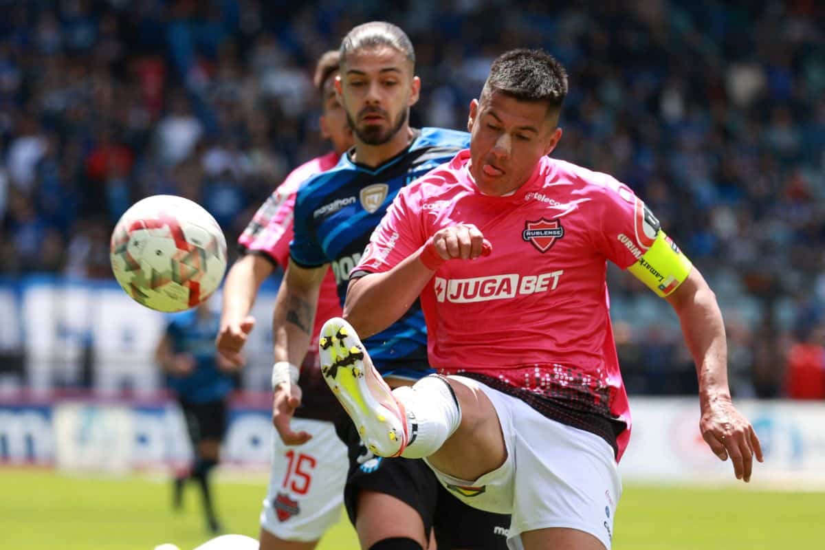 Fichajes Huachipato: los Acereros meten cuña entre Ñublense y Rafael Caroca y Jaime García se relame