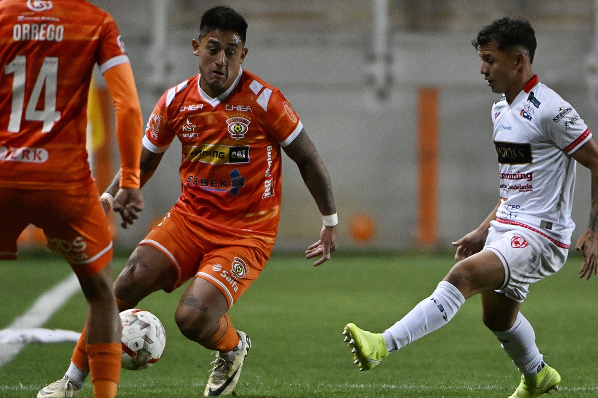 Fichajes Cobreloa: un equipo argentino viene por Mauro Brasil y ya comenzaron las charlas informales
