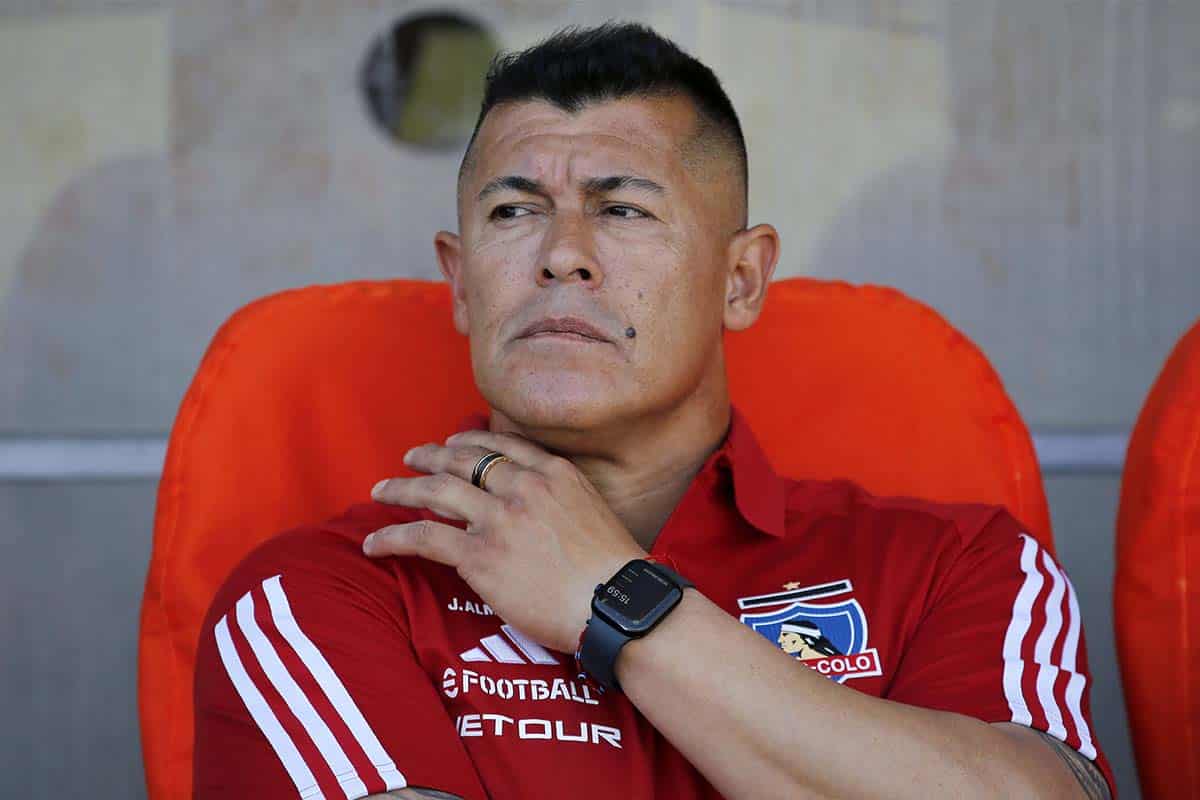 Fichajes Colo Colo: Almirón deja a ir a un delantero cuando Lucas Cepeda evalúa su partida