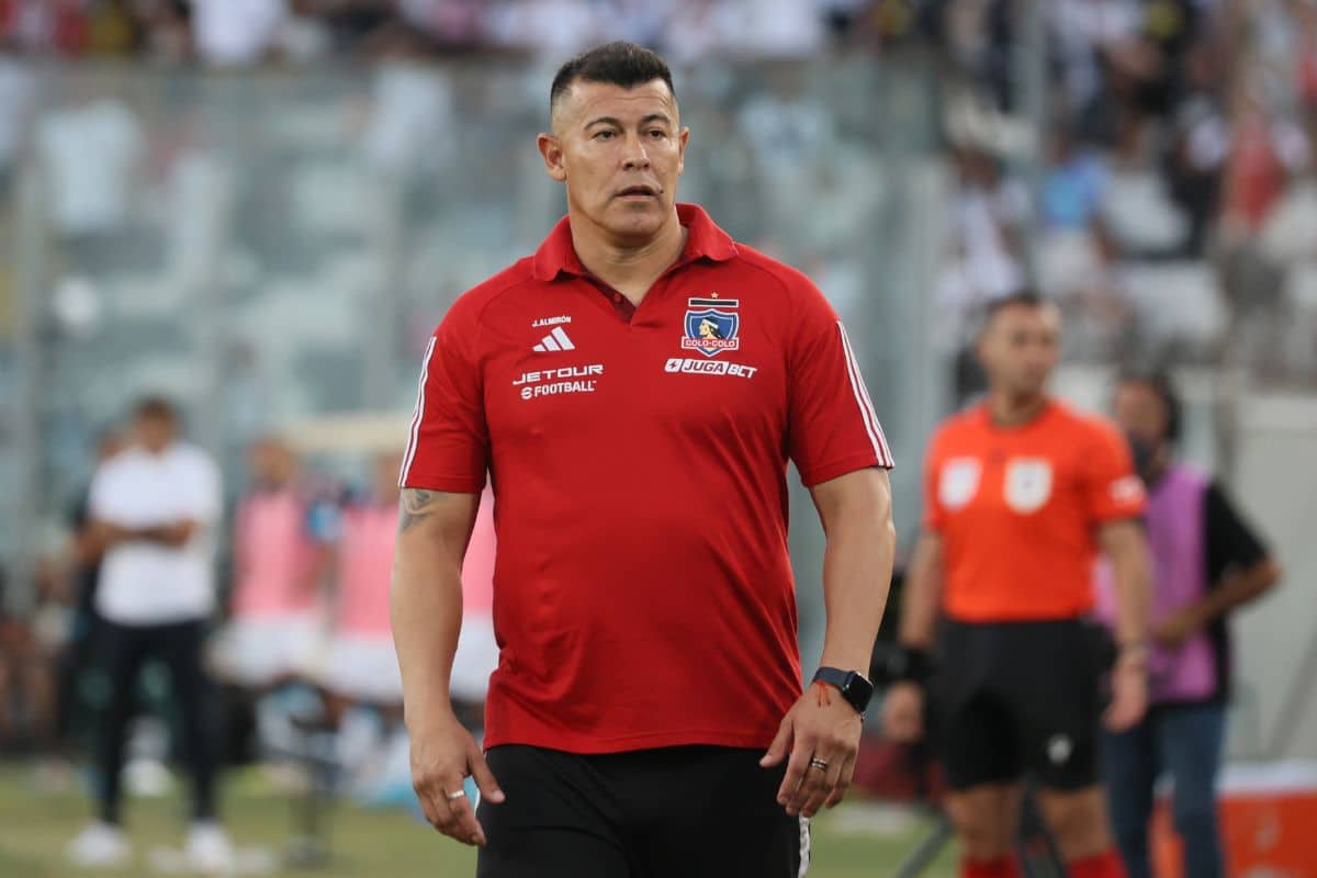 Refuerzos Colo Colo: Pablo Solari mantiene en vilo al Cacique y sería la llave para el fichaje de un delantero