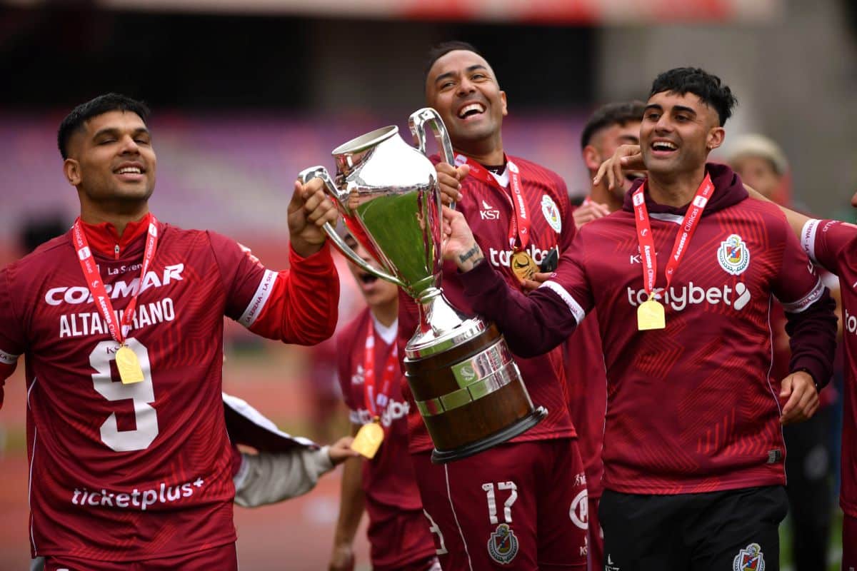 Refuerzos Deportes La Serena: los Papayeros ficharon a un defensa que fue campeón en el extranjero