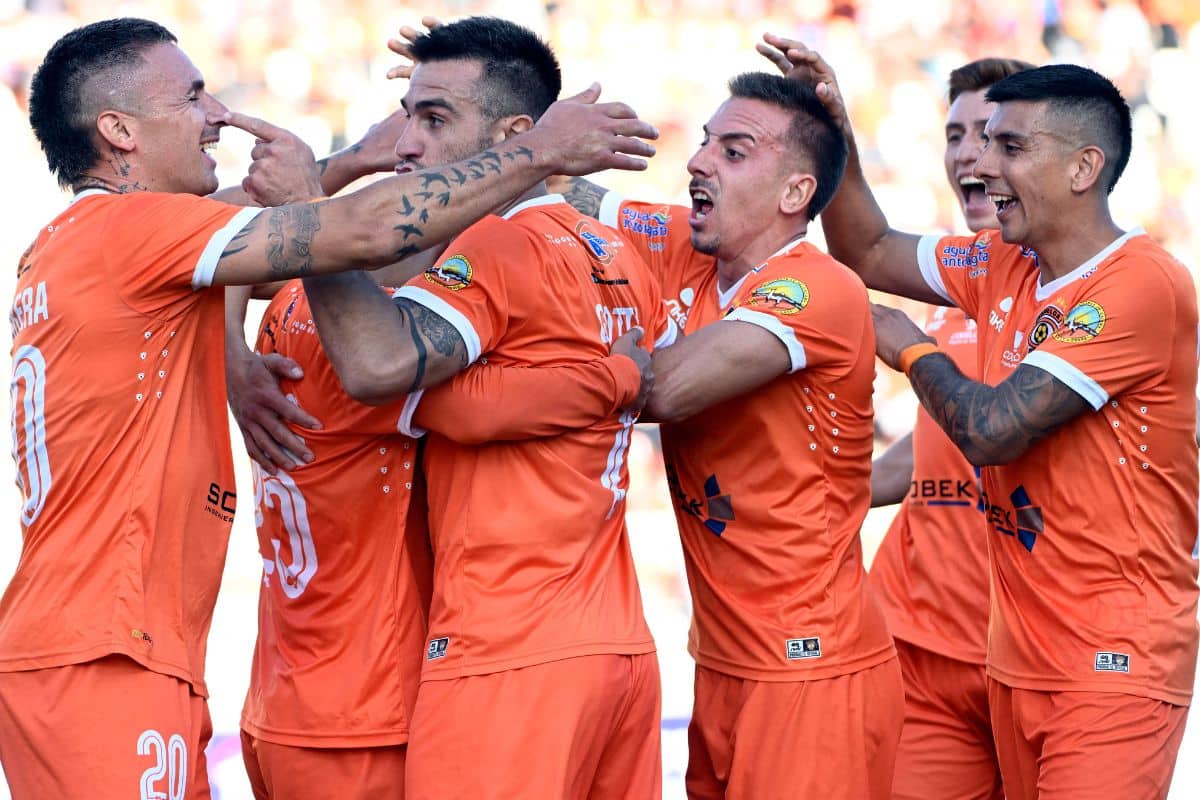 Refuerzos Cobreloa: los Loínos le dicen adiós a su gran proyecto, que no sabe dónde jugará