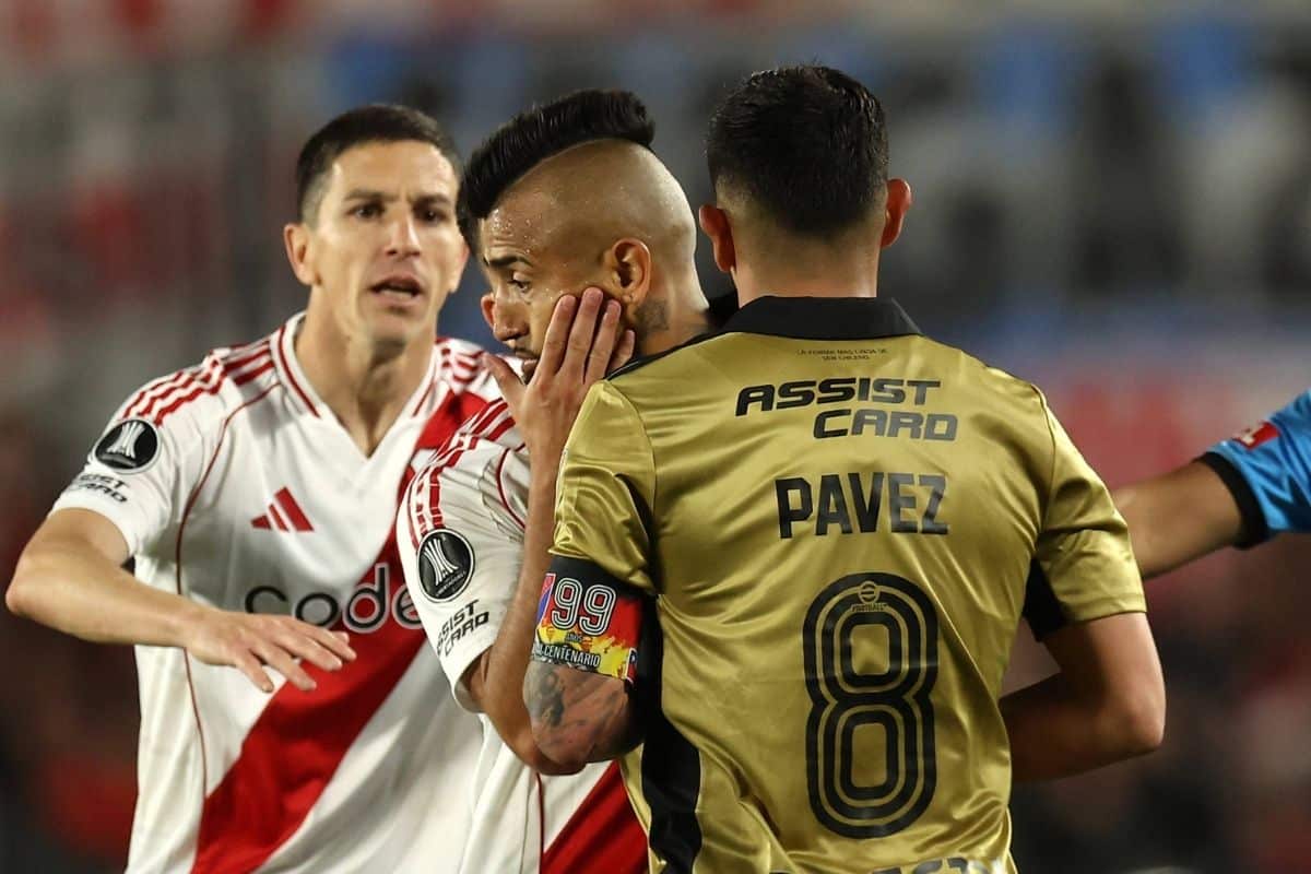 Fichajes Colo Colo: River Plate evalúa contraoferta de Blanco y Negro por figura de Jorge Almirón