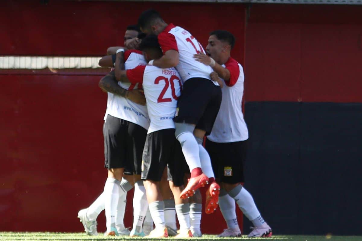 Los 3 refuerzos de Curicó Unido ya están listos para jugar y su presentación se volvió viral