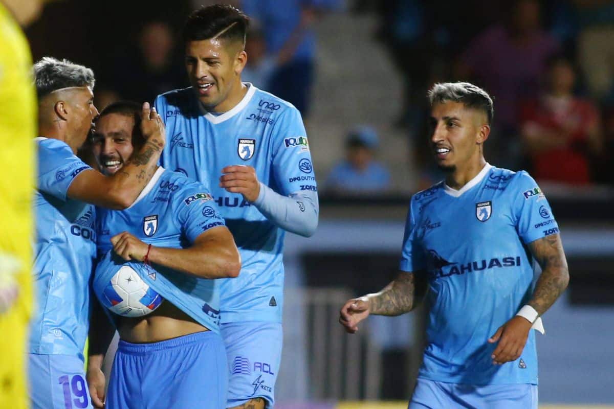Deportes Iquique hace valer su cantera con un decisivo gesto a su joven promesa