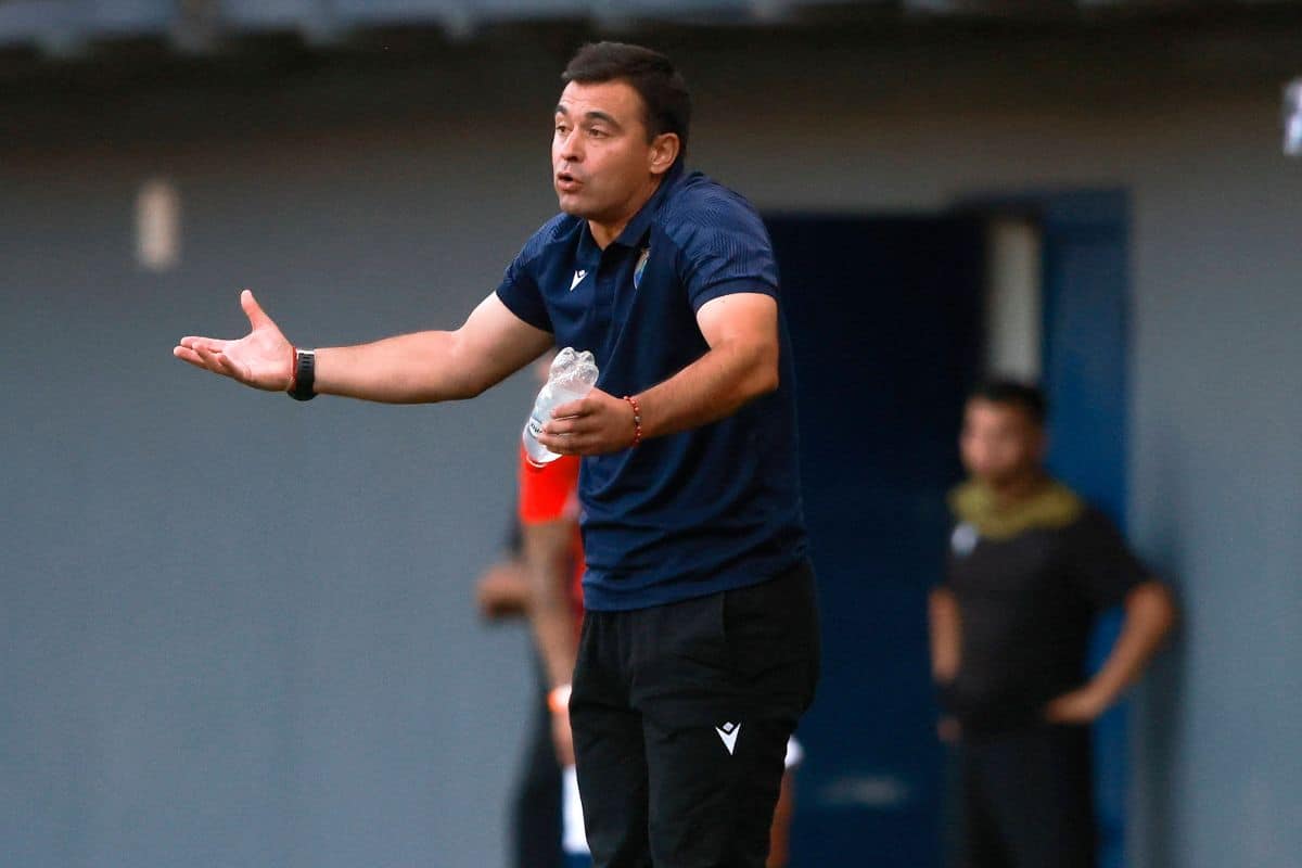 Juan José Ribera y Audax Italiano sufren con mala noticia en su plantel