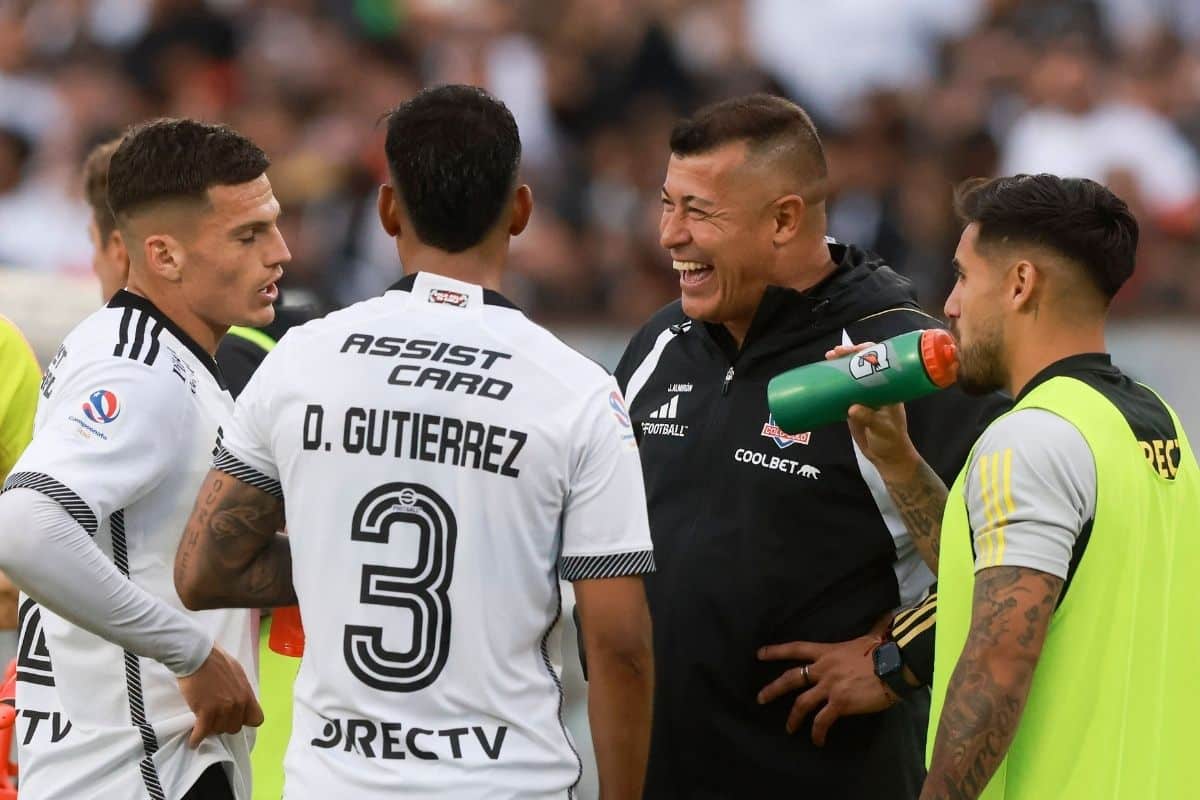 Refuerzos Colo Colo: los jugadores que recupera Almirón, y los que no, para enfrentar a Palestino