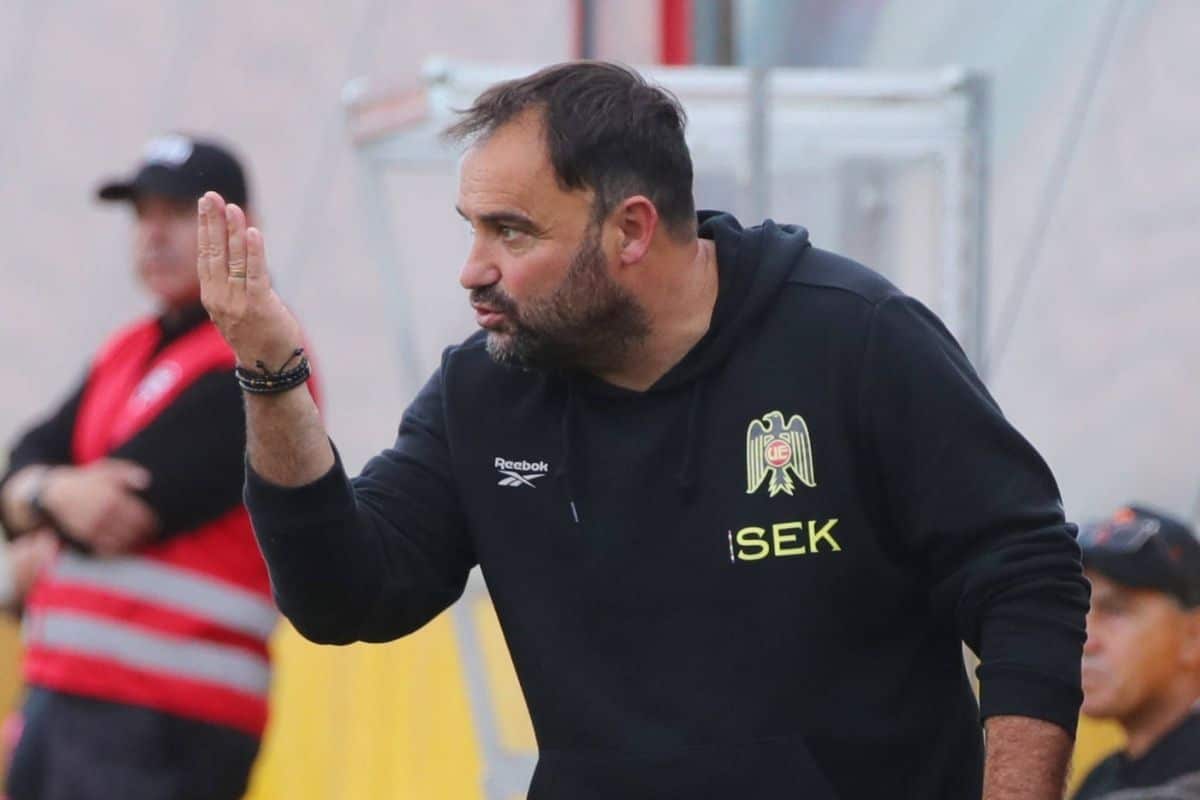 La movida de Unión Española que provocó la salida de un jugador pedido por Coto Sierra