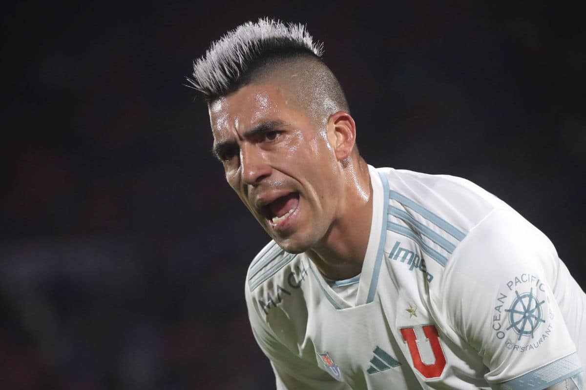 El refuerzo de U de Chile que manda a la banca a Leandro Fernández para enfrentar a Audax Italiano