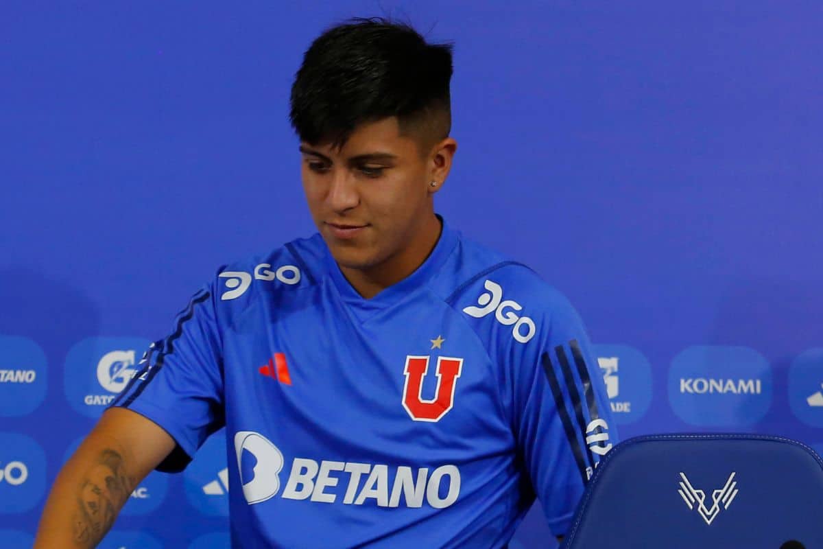 Marcelo Morales destapó que “tenía muchas ganas” de seguir en la U de Chile y apuntó a Azul Azul
