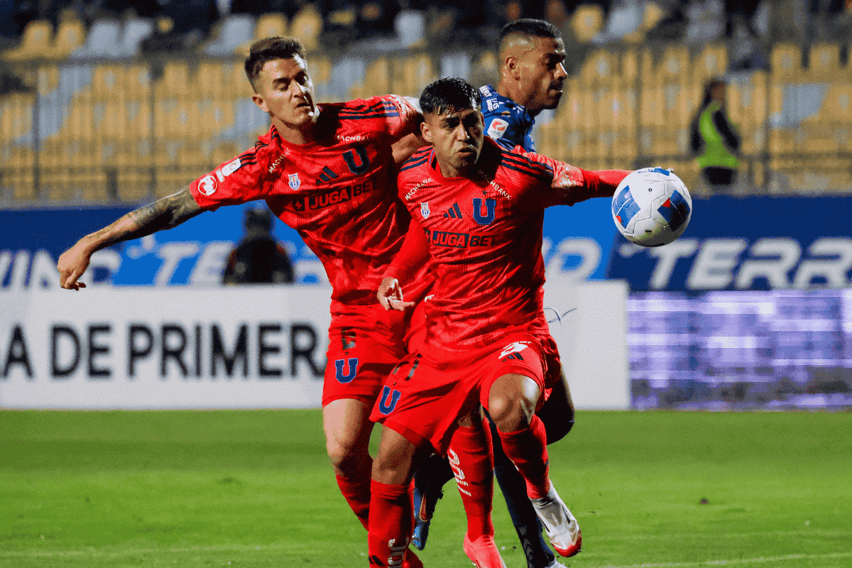 Refuerzos U de Chile: los Azules y Gustavo Álvarez reciben una buena noticia de cara al Superclásico