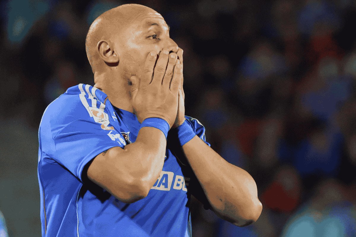 Refuerzos de U. de Chile: Marcelo Díaz y todo el mundo Azul se ilusiona con un fichaje de clase mundial