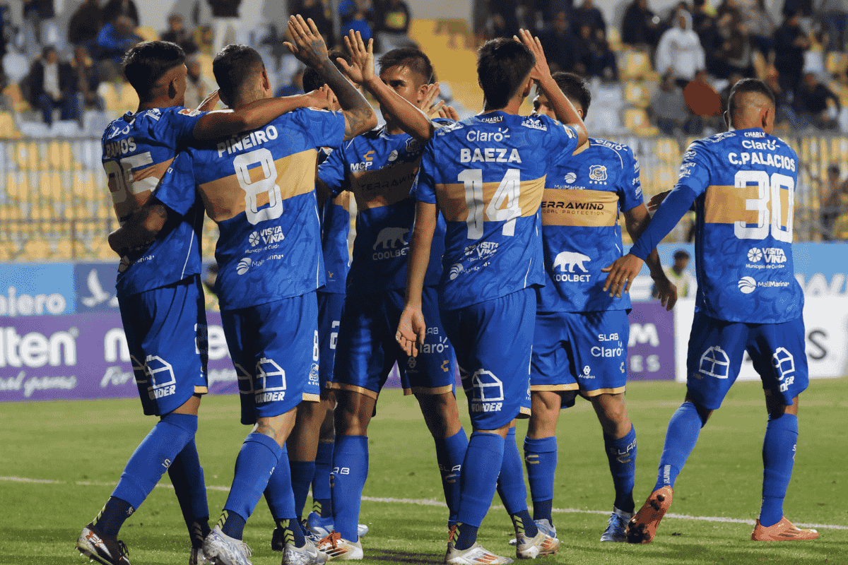 Fichajes Everton: la mano de Larriera comienza a rendir frutos y los refuerzos se cuadran en el repunte Oro y Cielo