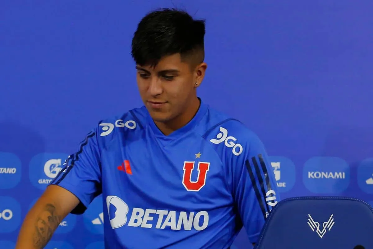Marcelo Morales destapó que “tenía muchas ganas” de seguir en la U de Chile y apuntó a Azul Azul