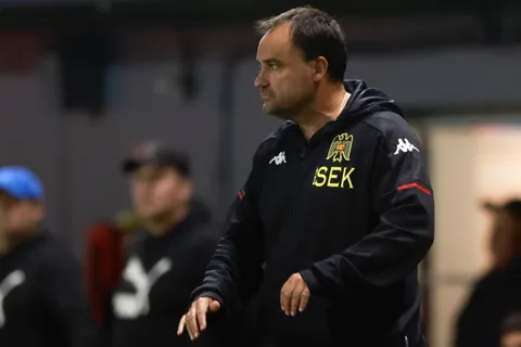Refuerzos Unión Española: Coto Sierra va por un ex Colo Colo que es tentado por Everton