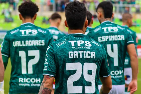 Santiago Wanderers anunció la salida de Francisco Palladino: quiénes son los candidatos a suceder al DT