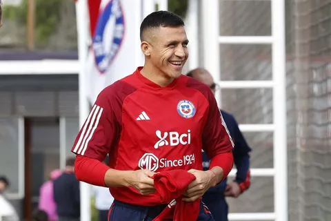 Alexis Sánchez y un mensaje para los jóvenes sobre la Selección Chilena