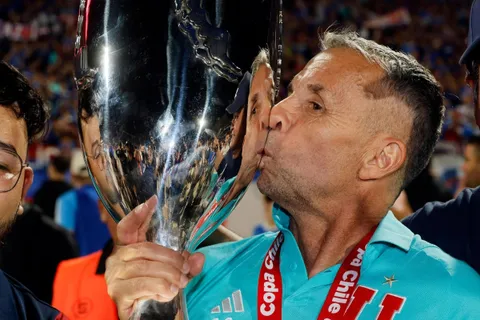 Refuerzos U de Chile: Azul Azul cerró el fichaje anhelado por Gustavo Álvarez y los hinchas dieron su veredicto