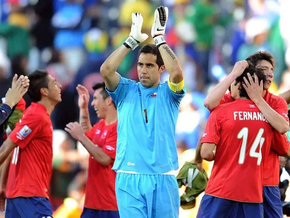 Los mensajes de los jugadores de la Generación Dorada a Claudio Bravo por su retiro