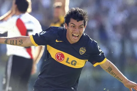 “Muere por venir acá”: Juan Román Riquelme explicó el motivo que alejó a Gary Medel de Boca