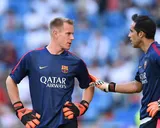Fichajes: Barcelona sacó del retiro a un arquero, pero no es Claudio Bravo