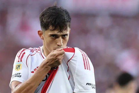 ¿Cuánto gana Pablo Solari en River?
