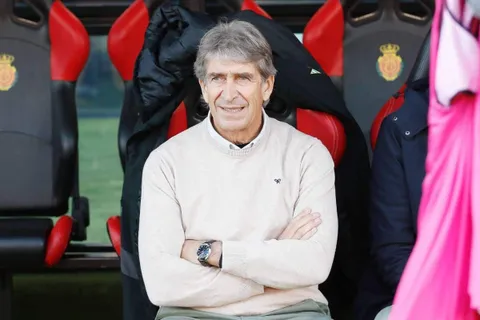 Manuel Pellegrini consigue el respaldo del mundo Betis y lo comparan con una leyenda