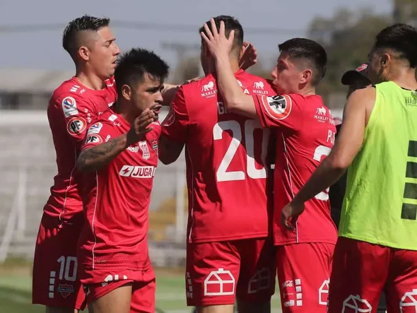 Refuerzos Ñublense: los Diablos Rojos se llevan a una “revelación” del fútbol brasileño y sacuden el mercado