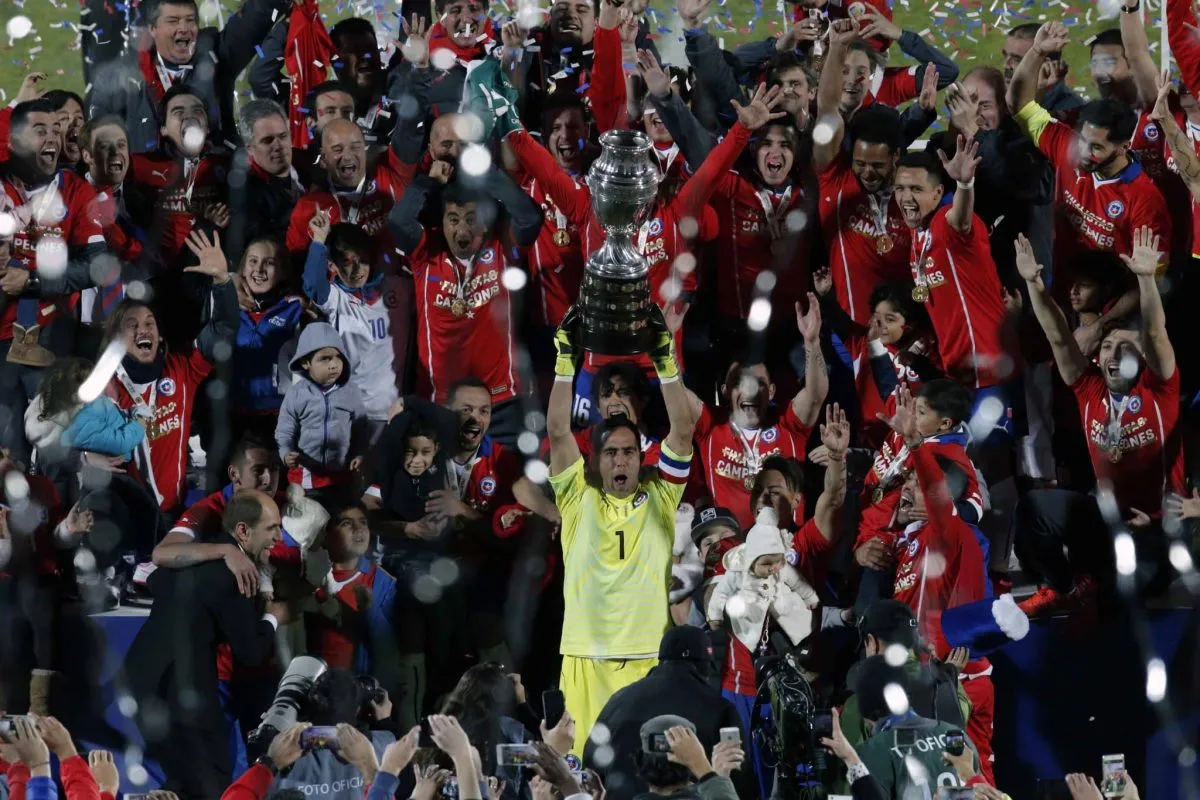 Los futbolistas más valiosos de la Generación Dorada de Chile