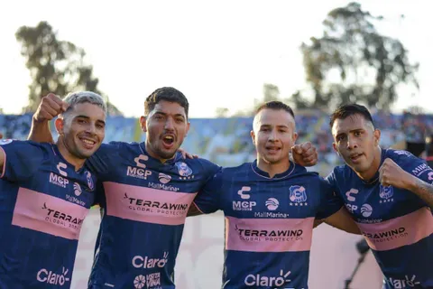 Refuerzos Everton: los Ruleteros están a “mínimos detalles” de concretar la llegada de un delantero