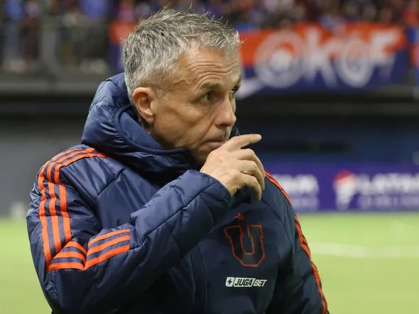 Gustavo Álvarez iría por un ex U de Chile para el mercado de fichajes de invierno